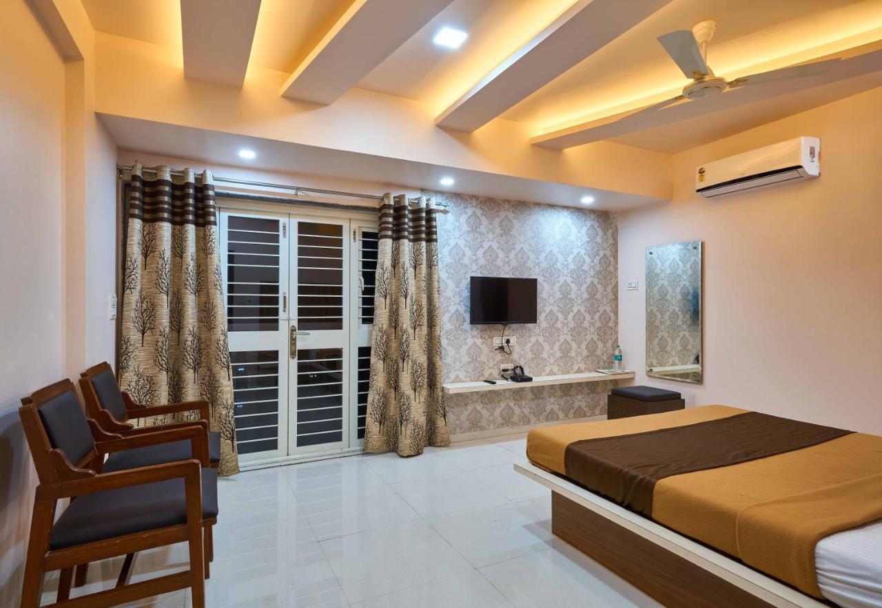 Hotel Ramkrishna Inn Kolhapur Exterior foto